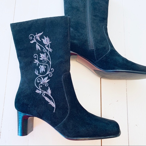 white mountain black suede boots